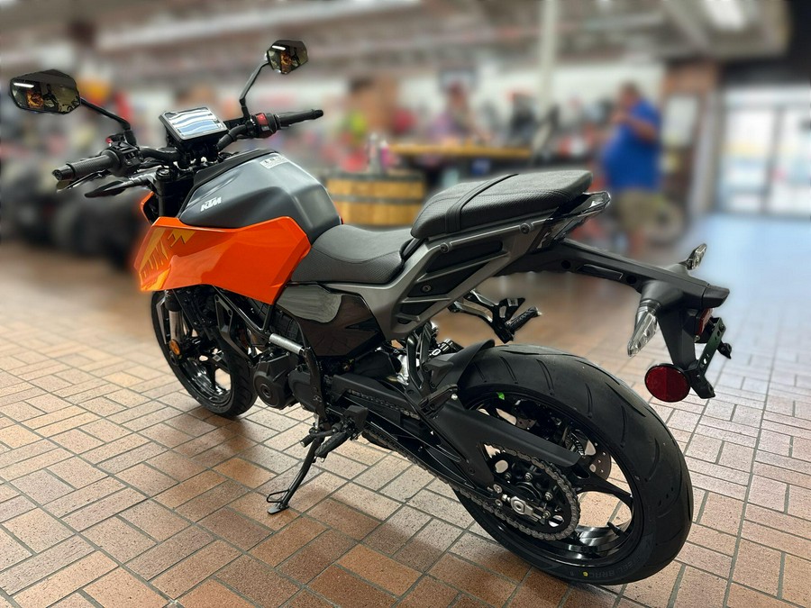 2024 KTM 250 DUKE