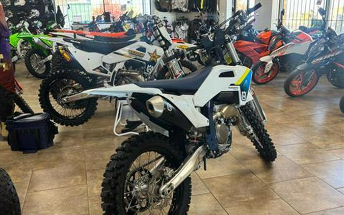2025 Husqvarna FC 250