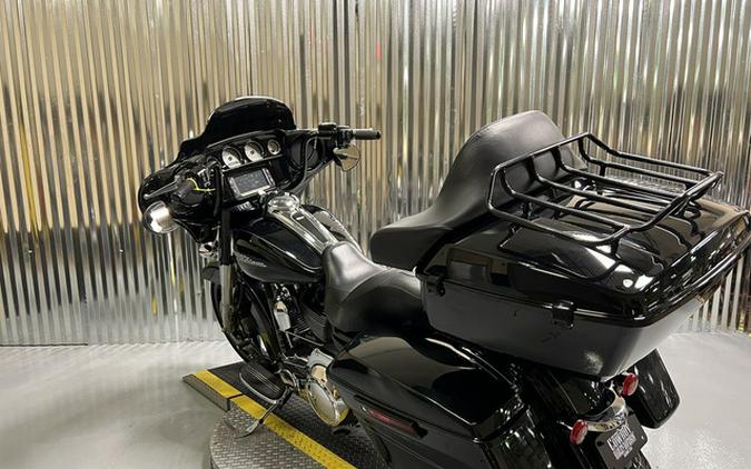 2016 Harley-Davidson FLHXS - Street Glide Special