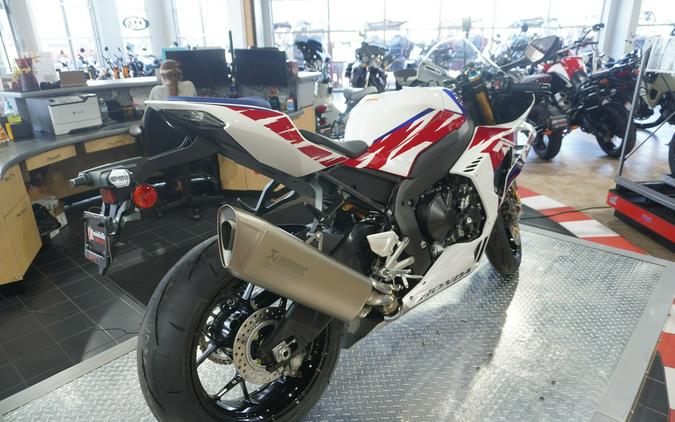 2023 Honda CBR10000RR-R FireBlade SP