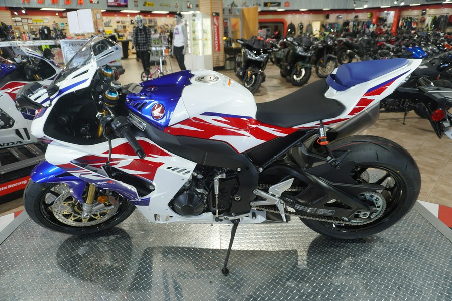 2023 Honda CBR10000RR-R FireBlade SP