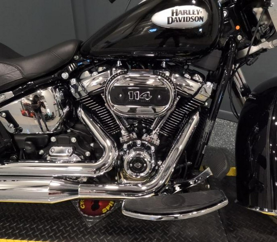 2024 Harley-Davidson® FLHCS - Heritage Classic