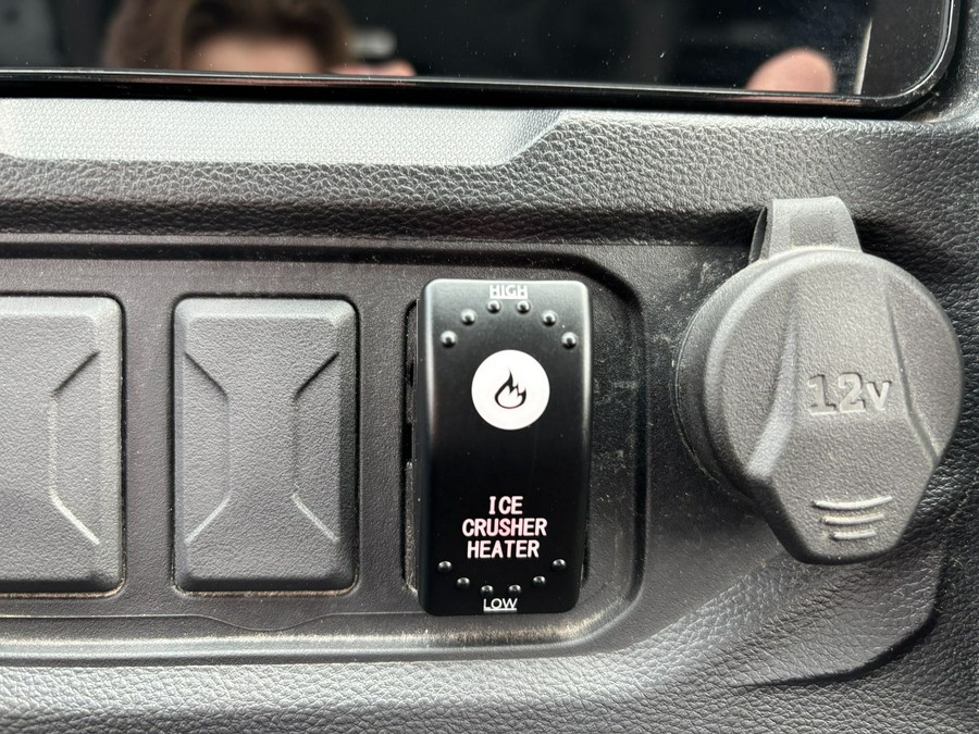 2025 CFMOTO UFORCE U10 Pro