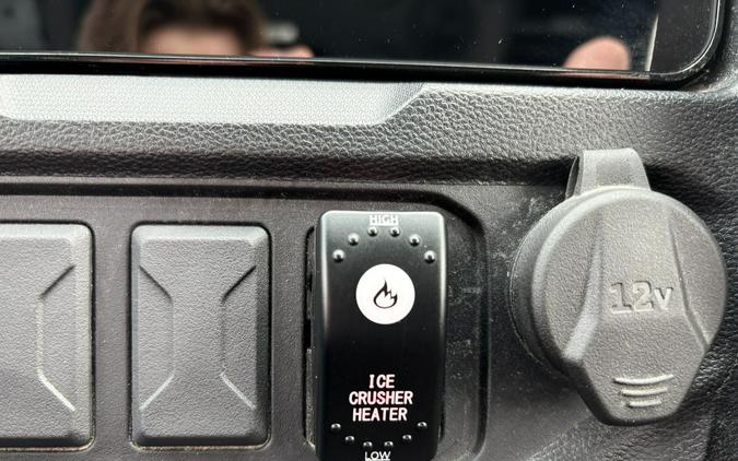 2025 CFMOTO UFORCE U10 Pro