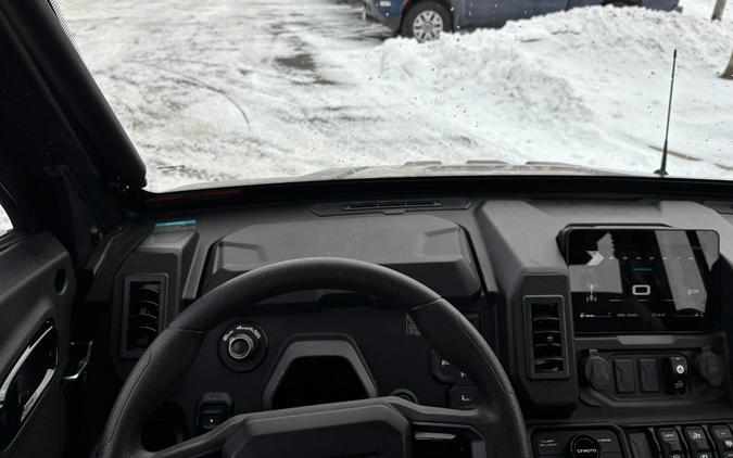 2025 CFMOTO UFORCE U10 Pro