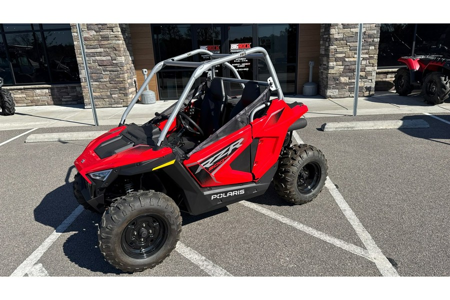2026 Polaris RZR 200 EFI