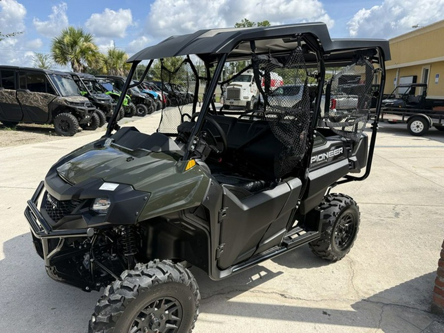 2026 Honda Pioneer 700-4 Deluxe