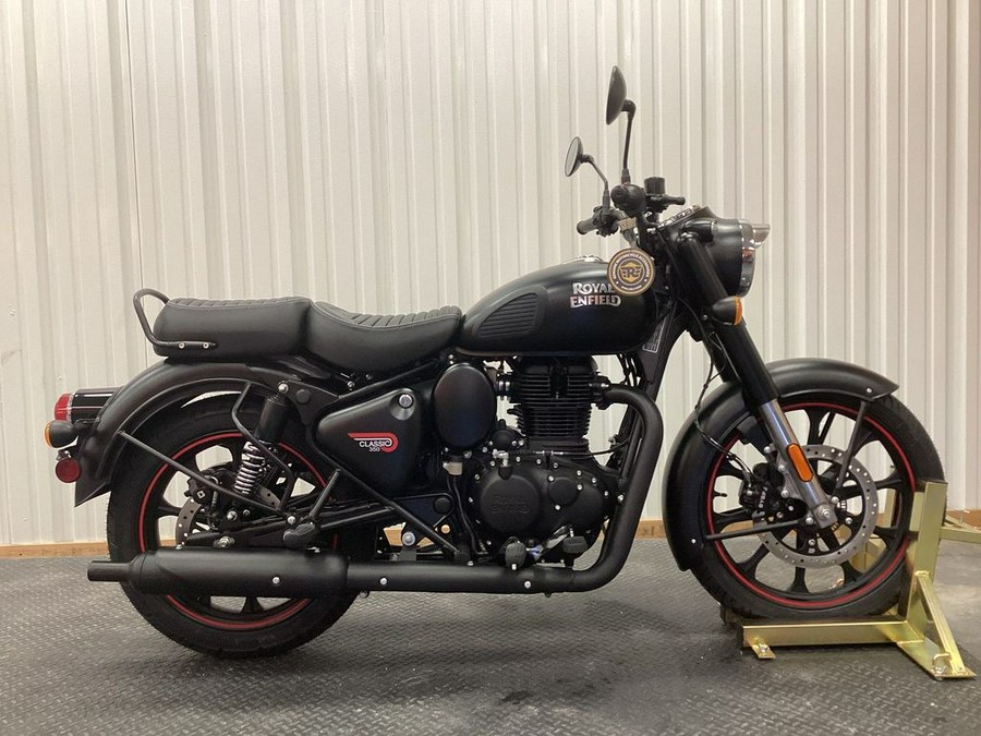 2023 Royal Enfield Classic 350 Dark Stealth Black