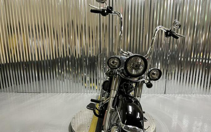 2016 Harley-Davidson FLSTN - Softail Deluxe