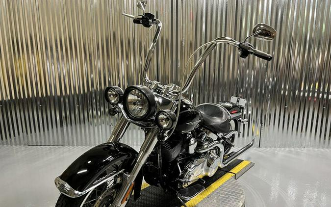 2016 Harley-Davidson FLSTN - Softail Deluxe