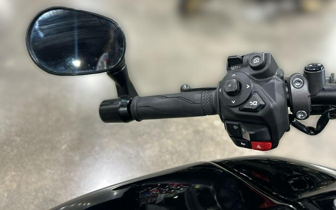 2025 Yamaha XSR900