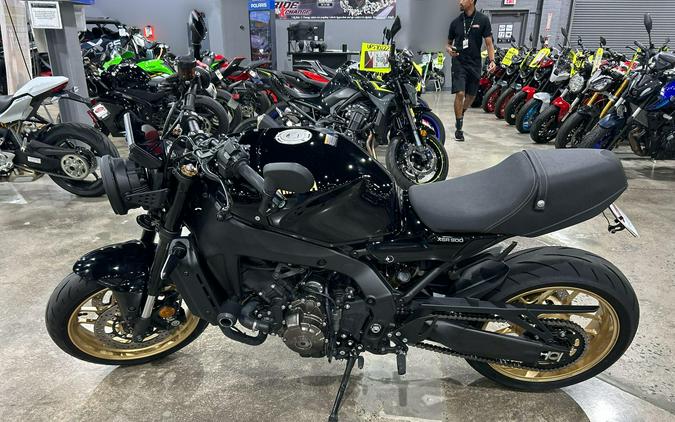 2025 Yamaha XSR900