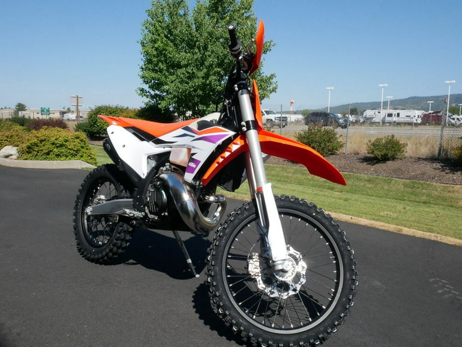 2024 KTM XC 300