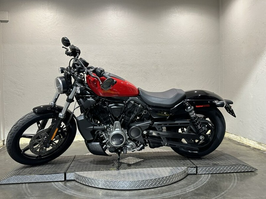 Harley-Davidson Nightster™ 2023 RH975 933379DT REDLINE RED