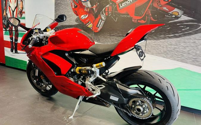 2020 Ducati Panigale V2 Ducati Red