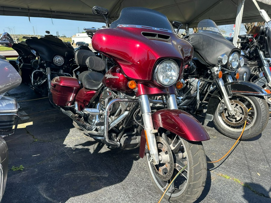 2014 Harley-Davidson Street Glide® Special