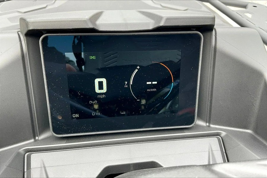 2026 CAN-AM Outlander MAX Electric