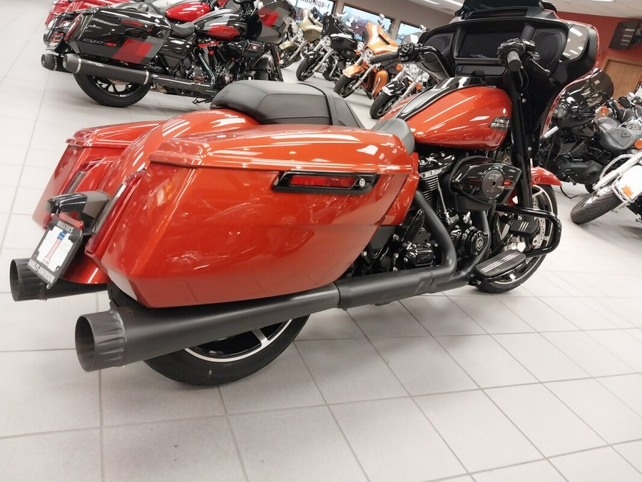FLHX 2024 Street Glide®