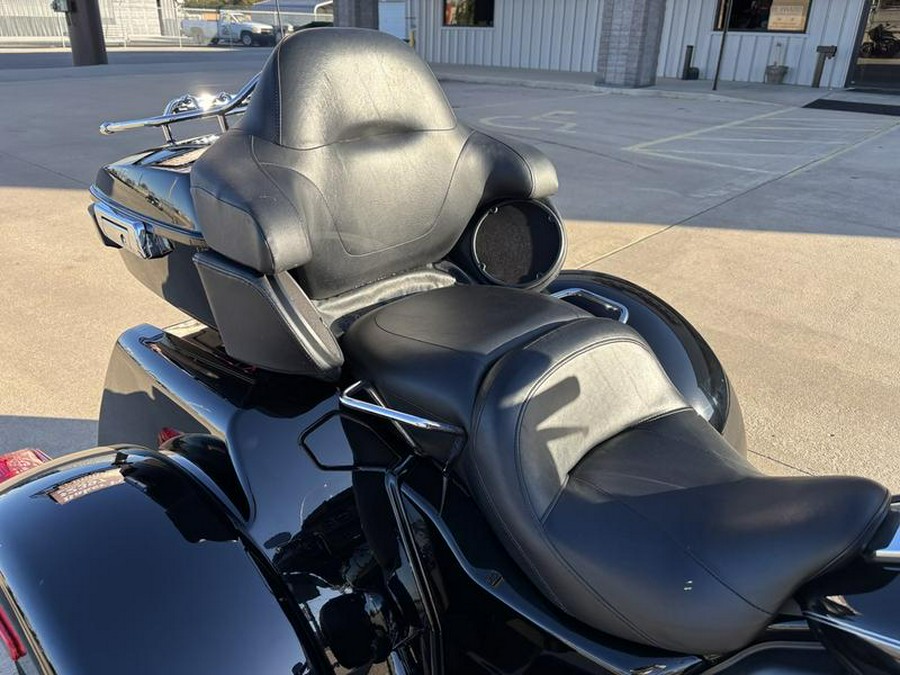 2016 Harley-Davidson® FLHTCUTG - Tri Glide® Ultra