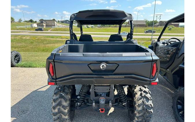 2023 Can-Am SSV COM XT 60 HD7 BK 23