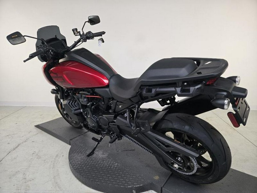 2025 Harley-Davidson® RA1250ST - Pan America® 1250 ST