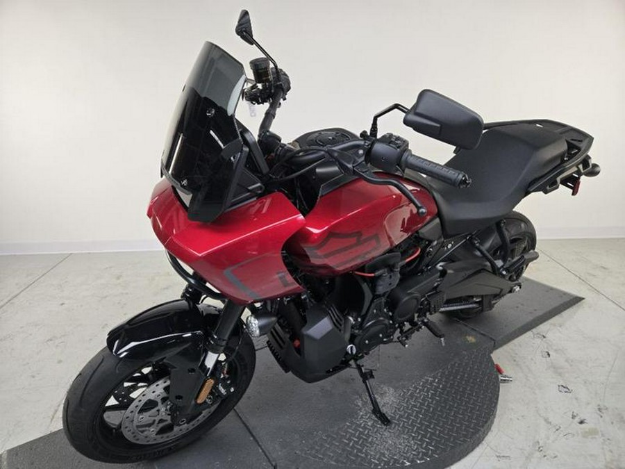 2025 Harley-Davidson® RA1250ST - Pan America® 1250 ST