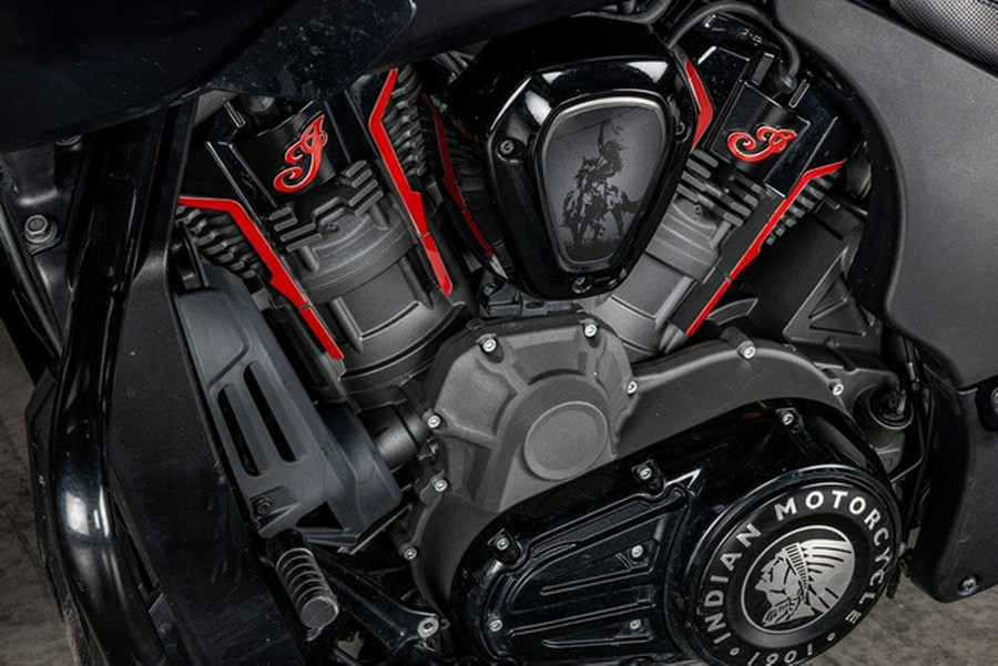 2021 Indian Challenger Dark Horse Thunder Black Smoke