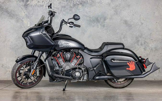 2021 Indian Challenger Dark Horse Thunder Black Smoke