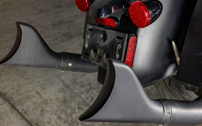 2021 Indian Challenger Dark Horse Thunder Black Smoke