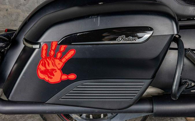 2021 Indian Challenger Dark Horse Thunder Black Smoke