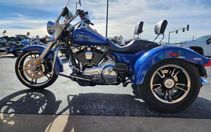 2015 Harley-Davidson Freewheeler™