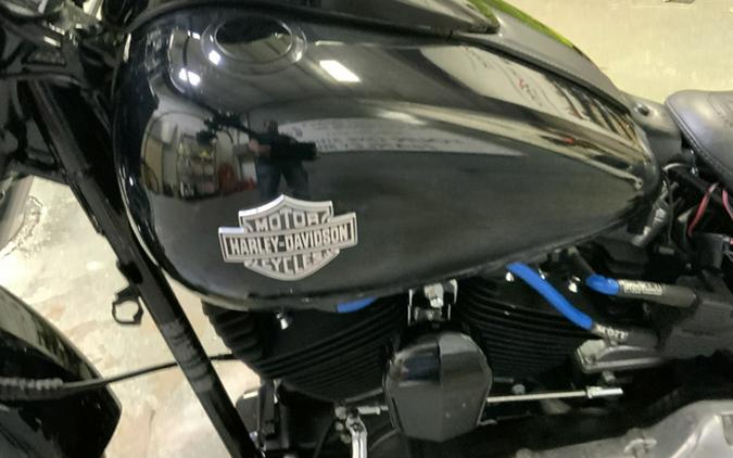 2015 Harley-Davidson Softail FLS Slim