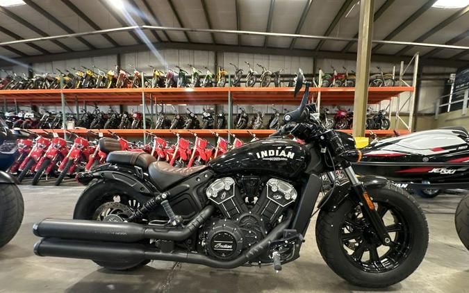 2019 Indian Motorcycle® Scout® Bobber Thunder Black