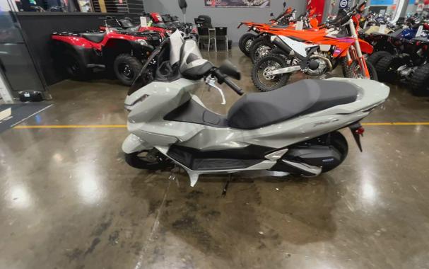 2025 Honda PCX ABS