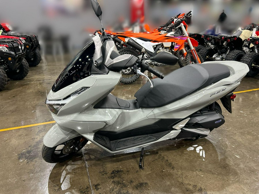 2025 Honda PCX ABS