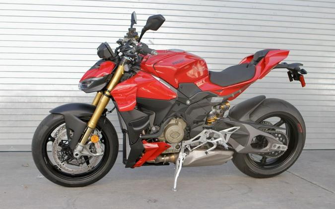 2025 Ducati Streetfighter V4 S