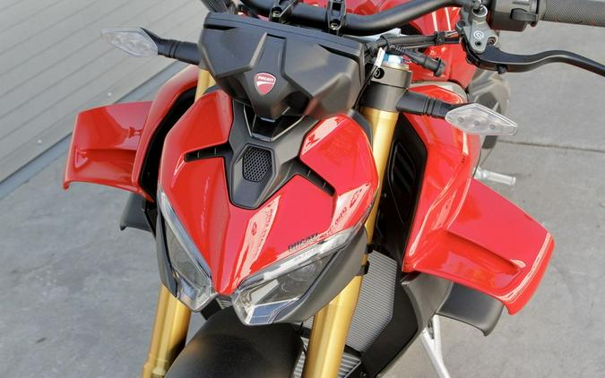2025 Ducati Streetfighter V4 S