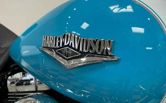 2016 Harley-Davidson FLHR