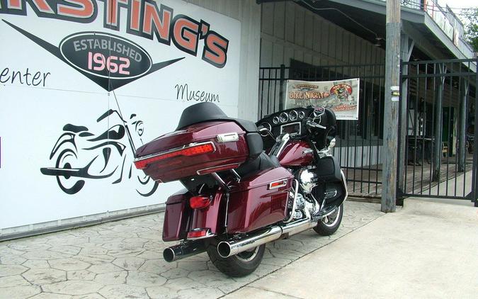 2015 Harley-Davidson® FLHTCU - Electra Glide® Ultra Classic®