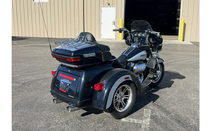 2019 FLHTCUTG - Harley-Davidson®