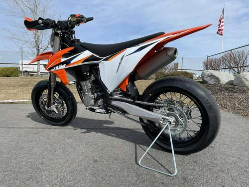 2021 KTM 450 SMR Review (13 Fast Facts and Supermoto Observations)