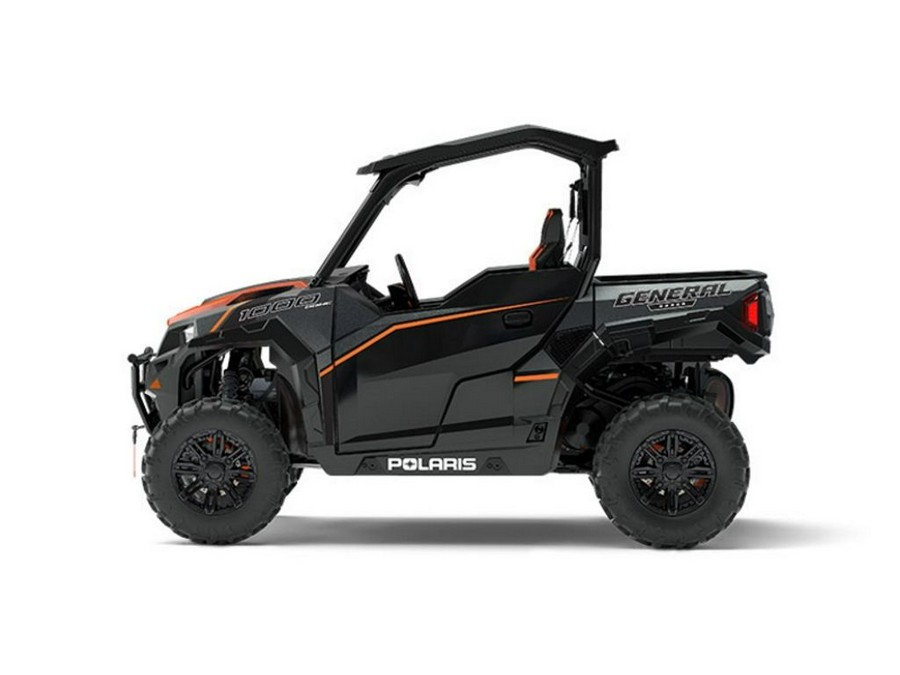 2017 Polaris® GENERAL™ 1000 EPS Deluxe Titanium Matte Metallic