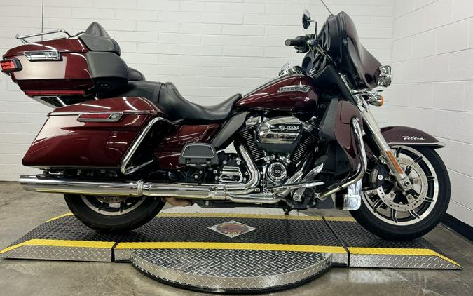 2019 Harley-Davidson Electra Glide Ultra Classic TWISTED CHERRY