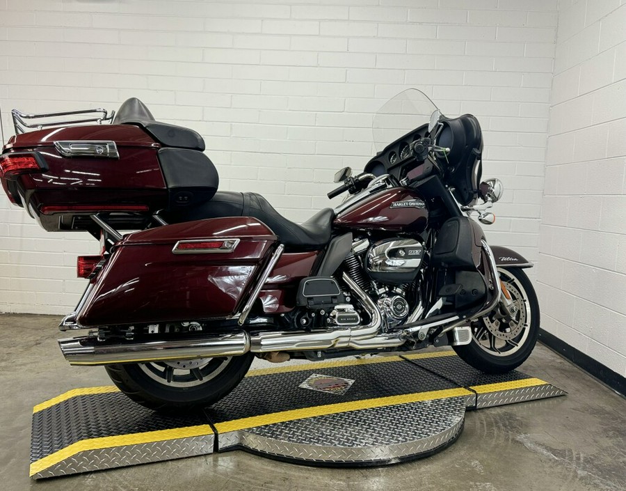 2019 Harley-Davidson Electra Glide Ultra Classic TWISTED CHERRY