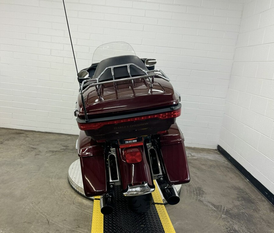 2019 Harley-Davidson Electra Glide Ultra Classic TWISTED CHERRY