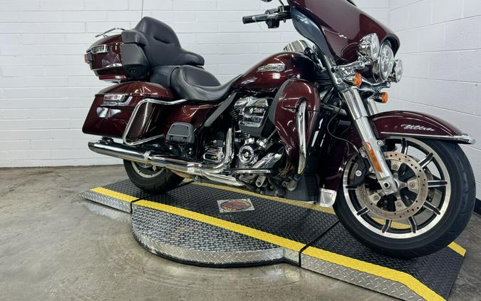 2019 Harley-Davidson Electra Glide Ultra Classic TWISTED CHERRY