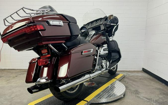 2019 Harley-Davidson Electra Glide Ultra Classic TWISTED CHERRY