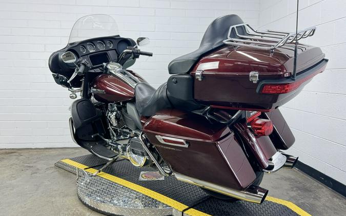 2019 Harley-Davidson Electra Glide Ultra Classic TWISTED CHERRY