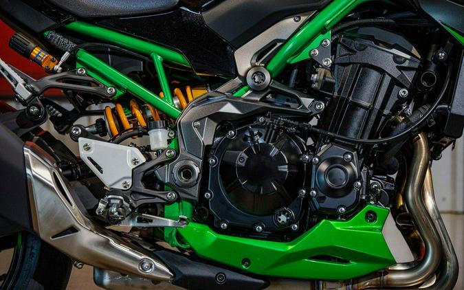 2024 Kawasaki Z900 SE ABS