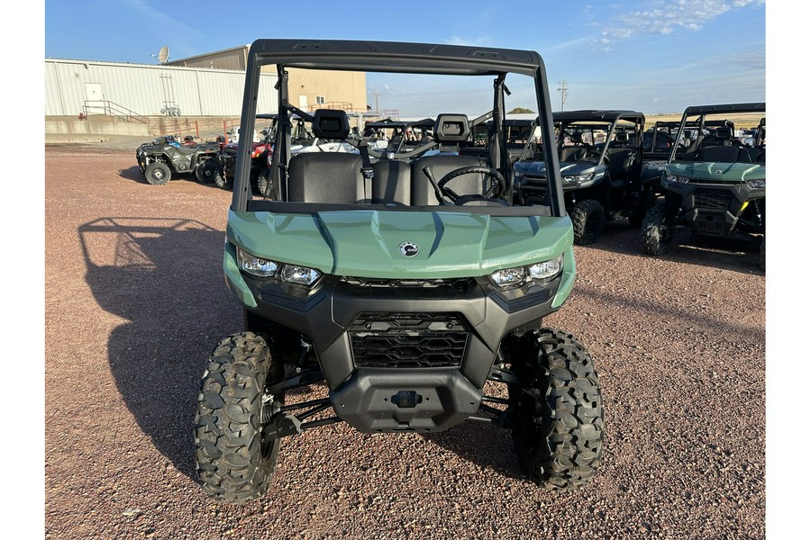 2025 Can-Am Defender DPS HD9